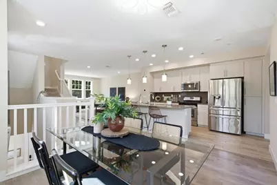 350 Circuit Way, Mountain View, CA 94043 - Photo 12