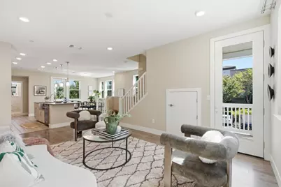 350 Circuit Way, Mountain View, CA 94043 - Photo 18