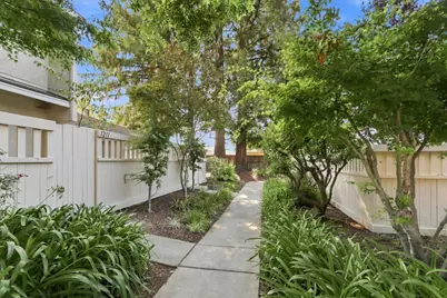 1203 Crescent Ter, Sunnyvale, CA 94087 - Photo 28