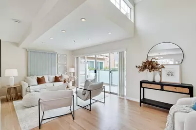 363 N Rengstorff Ave 4, Mountain View, CA 94043 - Photo 2