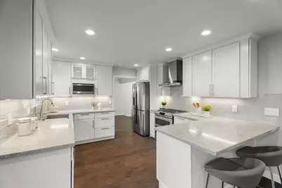 880 Savory Dr, Sunnyvale, CA 94087 - Photo 12