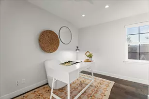 880 Savory Dr, Sunnyvale, CA 94087 - Photo 20