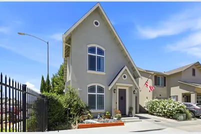 158 Springtime Cir, Hollister, CA 95023 - Photo 2