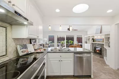1040 Cassia Way, Sunnyvale, CA 94086 - Photo 12