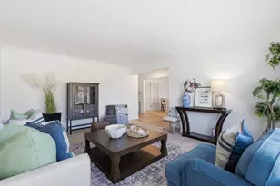 1040 Cassia Way, Sunnyvale, CA 94086 - Photo 8