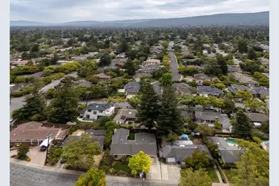 2121 Creeden Way, Mountain View, CA 94040 - Photo 30