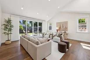 821 Mulberry Ln, Sunnyvale, CA 94087 - Photo 6
