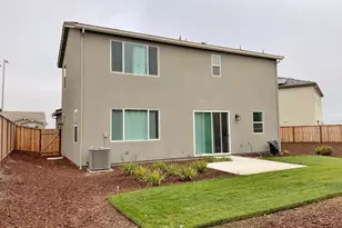 2130 Brighton Dr, Hollister, CA 95023 - Photo 12