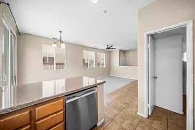 25265 Windy Cove St 1, Murrieta, CA 92562 - Photo 14