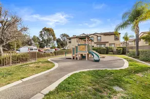 25265 Windy Cove St 1, Murrieta, CA 92562 - Photo 28