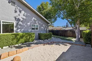 3131 Alameda de las Pulgas, Menlo Park, CA 94025 - Photo 32