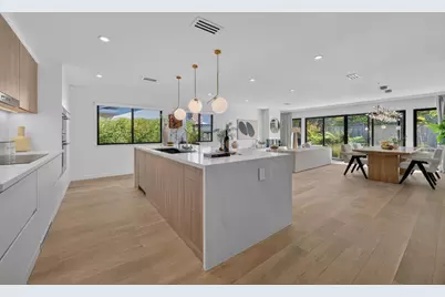 988 Cambridge Ave, Sunnyvale, CA 94087 - Photo 8