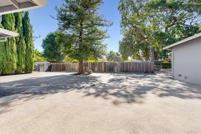 2139 Alameda De Las Pulgas, Redwood City, CA 94061 - Photo 22