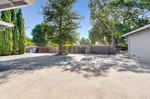 2139 Alameda de las Pulgas, Redwood City, CA 94061 - Photo 22