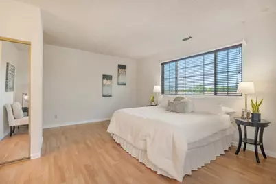560 Cestaric Dr, Milpitas, CA 95035 - Photo 22