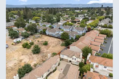 84 Dot Ave, Campbell, CA 95008 - Photo 46