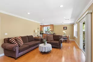 113 Cedar Ln, San Jose, CA 95127 - Photo 4