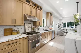 320 Center St, Redwood City, CA 94061 - Photo 16