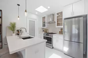320 Center St, Redwood City, CA 94061 - Photo 42