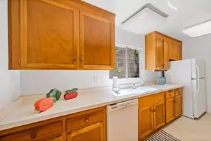 7864 Belknap Dr, Cupertino, CA 95014 - Photo 16