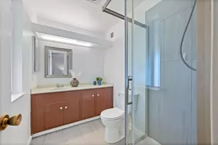 7864 Belknap Dr, Cupertino, CA 95014 - Photo 6
