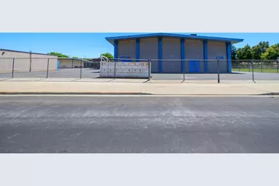 3217 Napier Dr, Modesto, CA 95350 - Photo 12