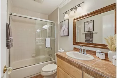 1672 Braddock Ct, San Jose, CA 95125 - Photo 16