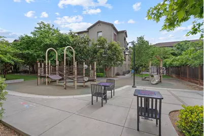 691 N Capitol Ave 4, San Jose, CA 95133 - Photo 44