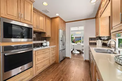3359 Saint Michael Ct, Palo Alto, CA 94306 - Photo 14