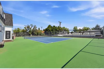 1943 Mount Vernon Court 103, Mountain View, CA 94040 - Photo 22