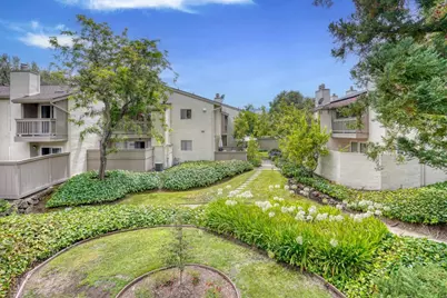 19220 Vineyard Ln, Saratoga, CA 95070 - Photo 36
