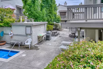 19220 Vineyard Ln, Saratoga, CA 95070 - Photo 38