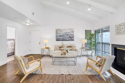 19220 Vineyard Ln, Saratoga, CA 95070 - Photo 4