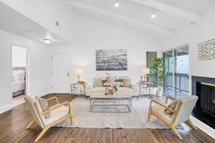 19220 Vineyard Ln, Saratoga, CA 95070 - Photo 4