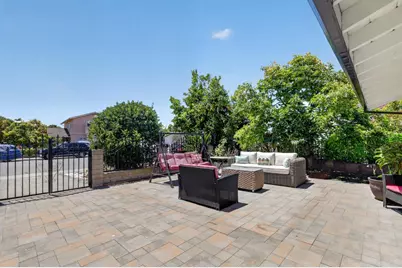 2089 Avenida De Las Flores, Santa Clara, CA 95054 - Photo 18