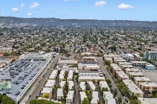 1202 66th St, Oakland, CA 94608 - Photo 28