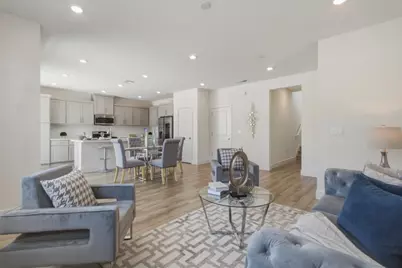 5955 Markham Dr, Tracy, CA 95377 - Photo 8