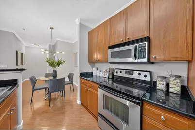 801 S Winchester Blvd 1304, San Jose, CA 95128 - Photo 10
