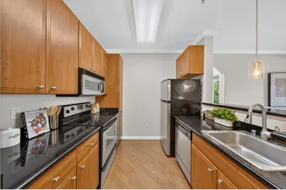 801 S Winchester Blvd 1304, San Jose, CA 95128 - Photo 8