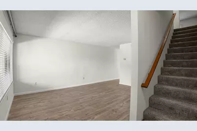 622 N Ahwanee Ter, Sunnyvale, CA 94085 - Photo 2