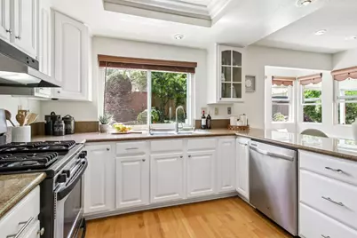 3393 Belgrove Cir, San Jose, CA 95148 - Photo 30