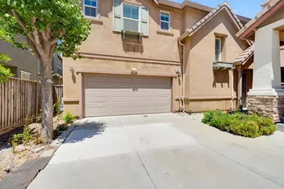 281 Kapalua Bay Cir, Pittsburg, CA 94565 - Photo 1