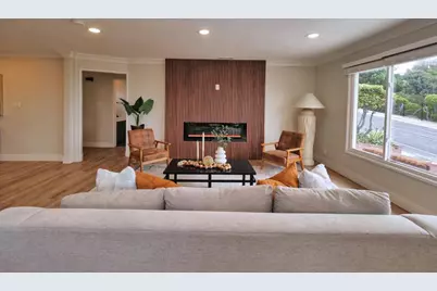 7433 Moeser Ln, El Cerrito, CA 94530 - Photo 4