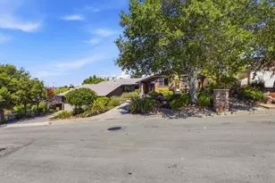 7142 Echo Ridge Dr, San Jose, CA 95120 - Photo 2