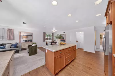 6530 Kings Pl, Gilroy, CA 95020 - Photo 18