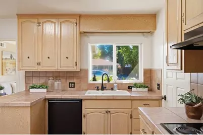 312 E Oakwood Blvd, Redwood City, CA 94061 - Photo 24