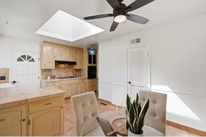 312 E Oakwood Blvd, Redwood City, CA 94061 - Photo 20
