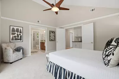 6585 Rolling Oaks Dr, San Jose, CA 95120 - Photo 26