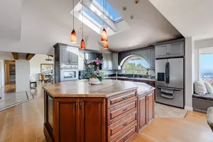 16 Kite Hill Rd, Santa Cruz, CA 95060 - Photo 24