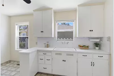 545 Bradley Ave, San Jose, CA 95128 - Photo 6